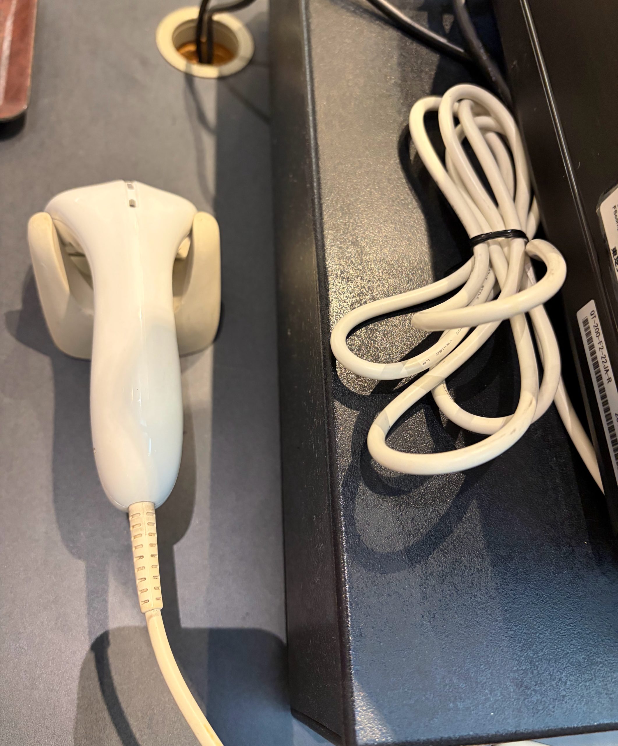 お会計用のハンドスキャナ納品致しました